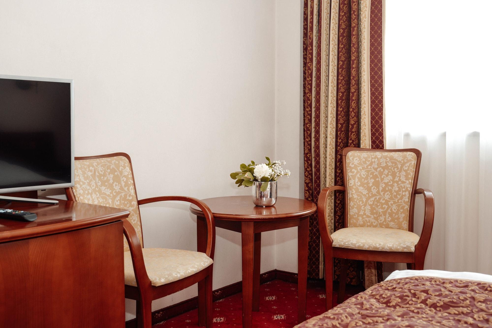 Sympozjum&spa Hotel 4*