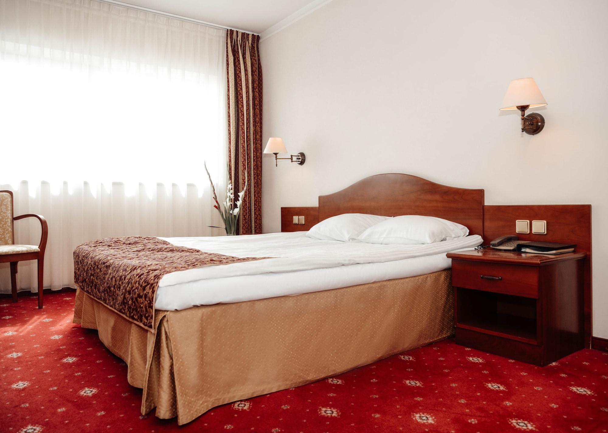 Sympozjum&spa 4*